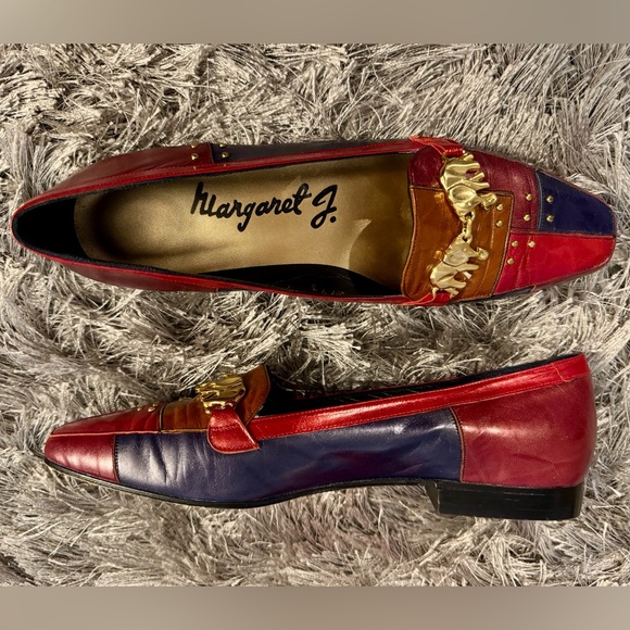 Margaret J Luxury Leather Loafers with Gold Elephant Accents. - Picture 7 of 14